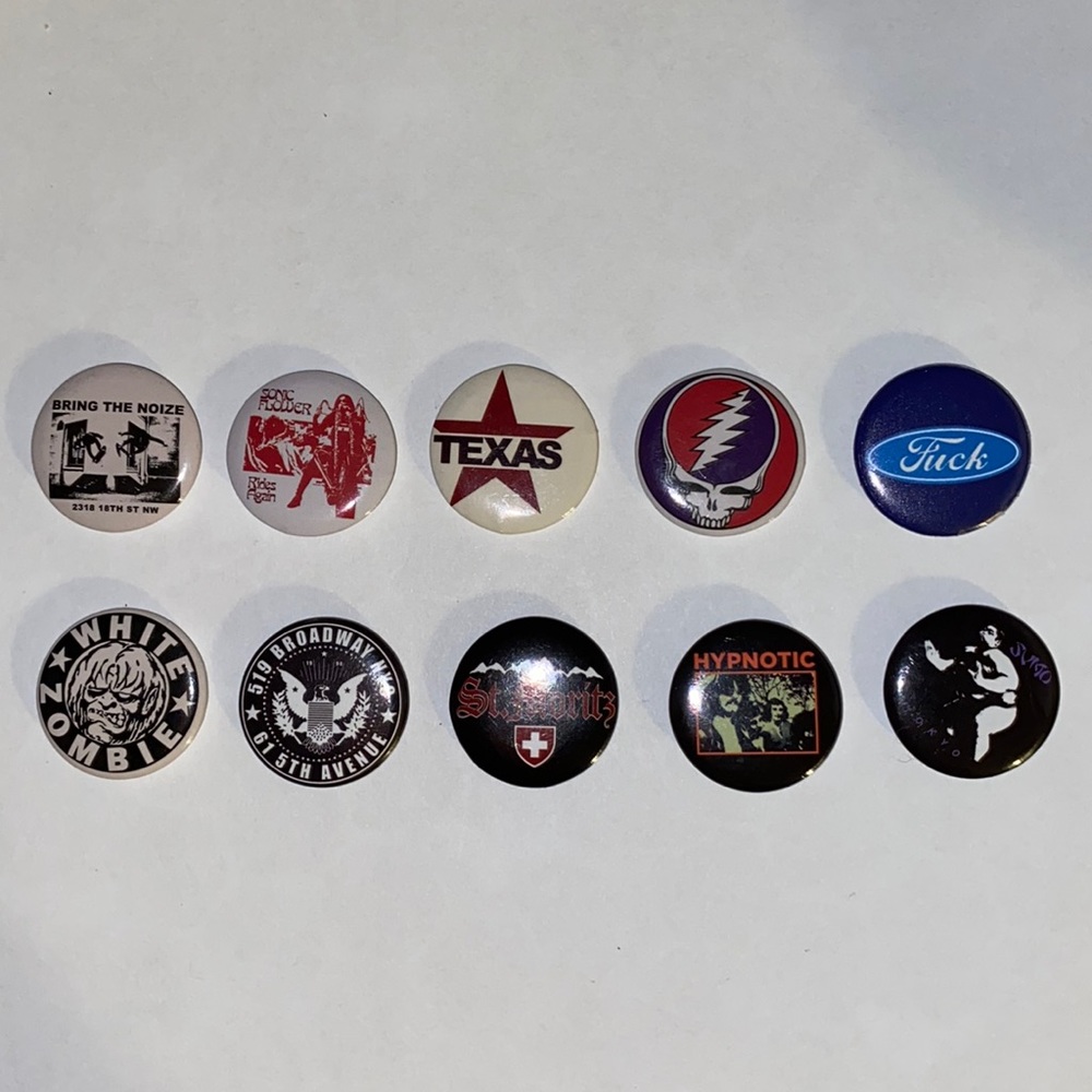 BRANDY MELVILLE 10 New PINS Comes w/FREE Brandy Stickers & 1 surprise bonus pin